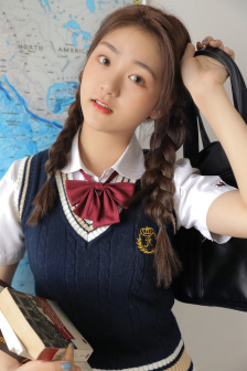《苹果》